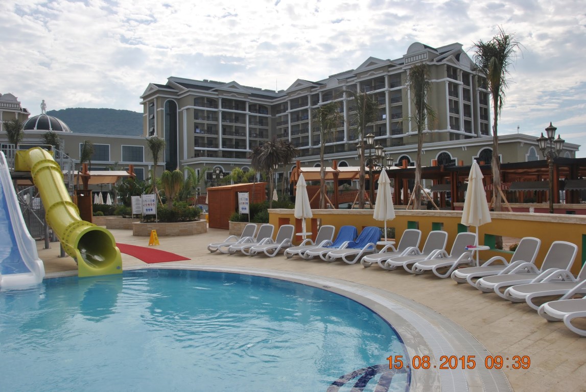 imagini hotel SUNIS EFES ROYAL PALACE OZDERE